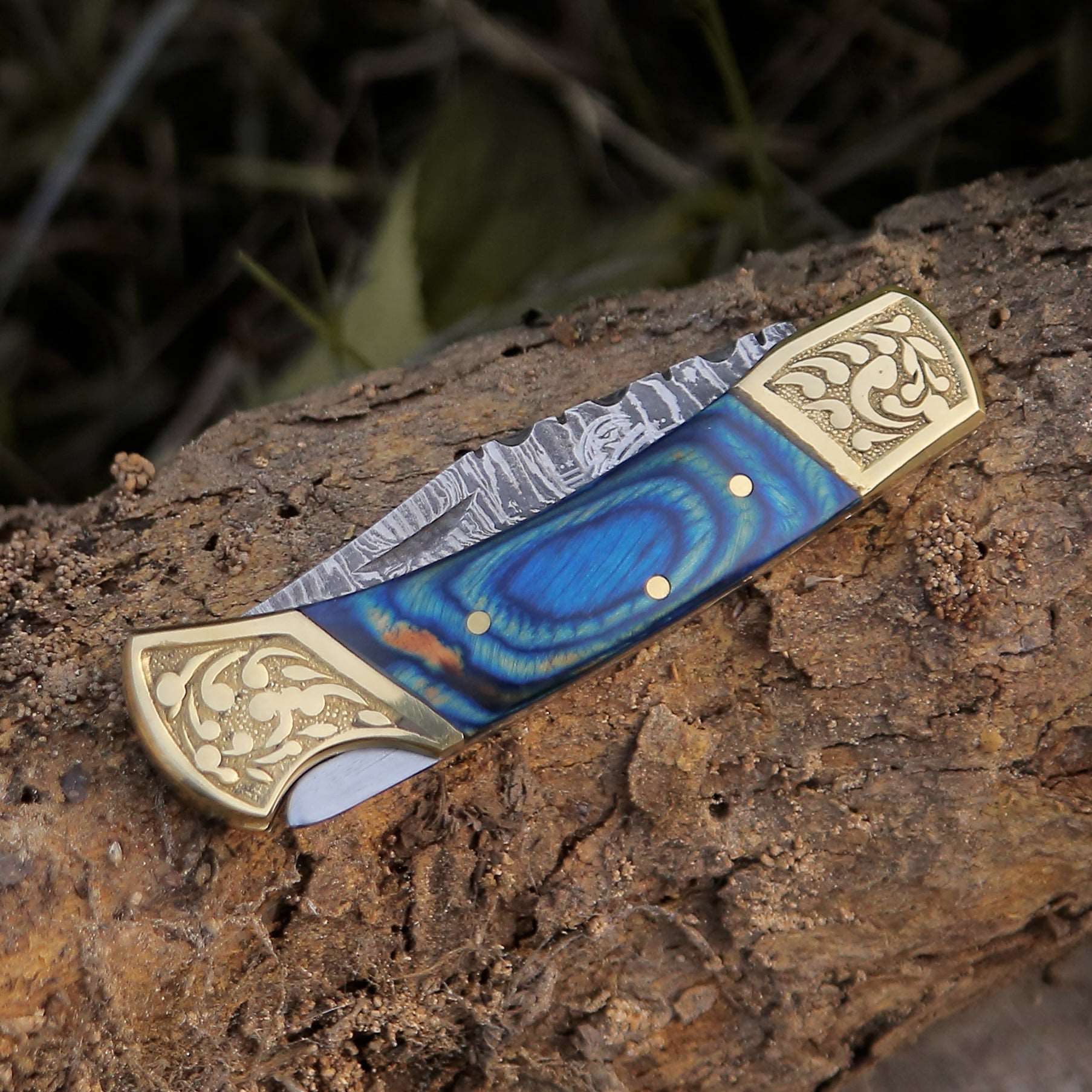 Expedition Damascus Folding Pocket Knife with Pakka Wood Handle Blue
