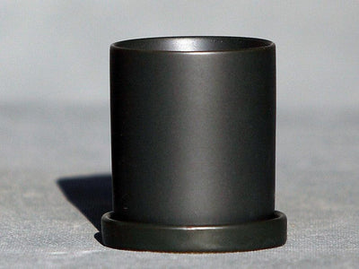 Cylinder Pot with Detached Saucers By Plantatorem