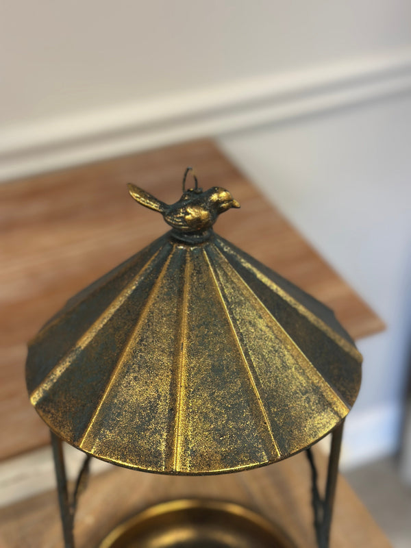 Hanging Bird Feeder with Leaf Detail