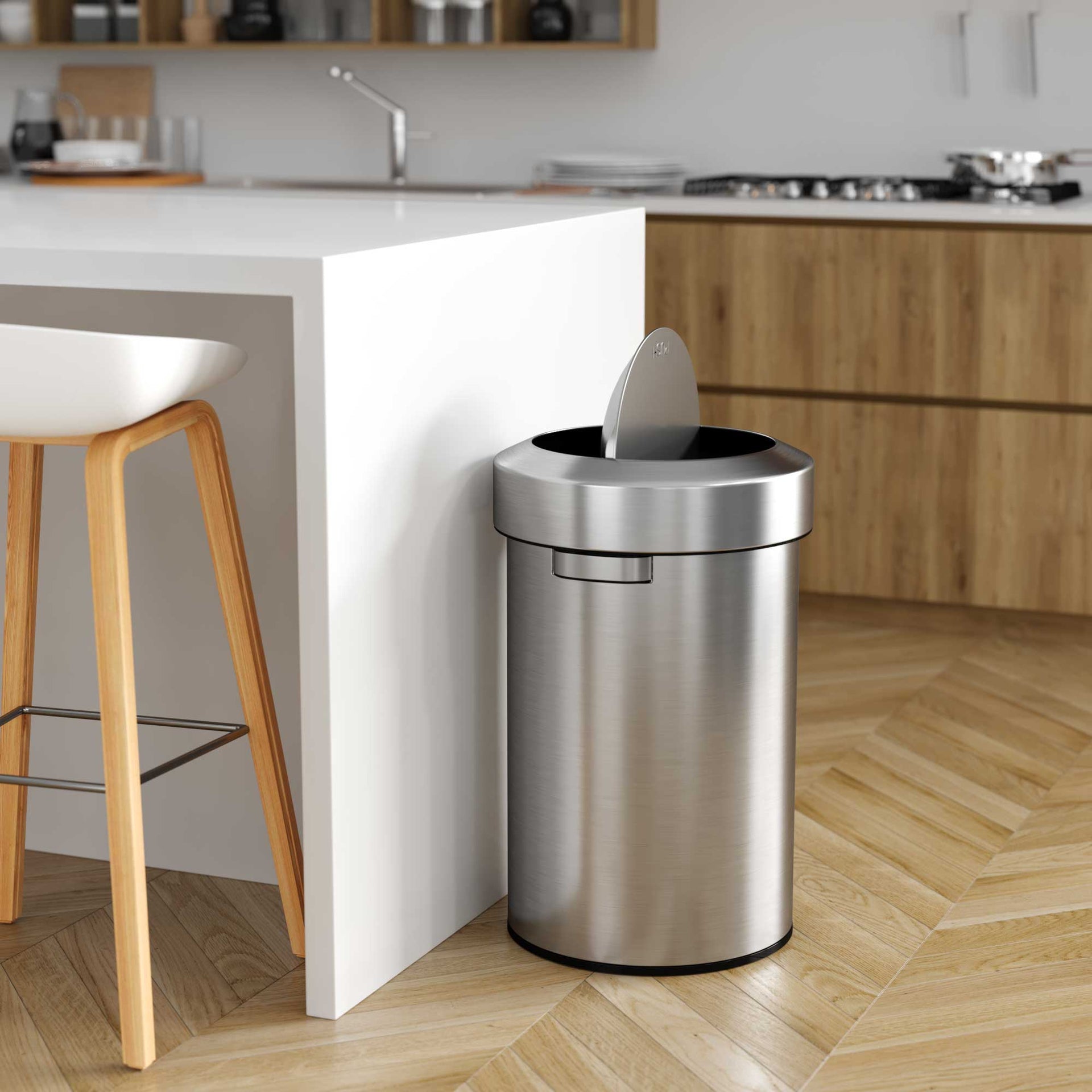 17 Gallon / 64 Liter Titan Swing Top Trash Can