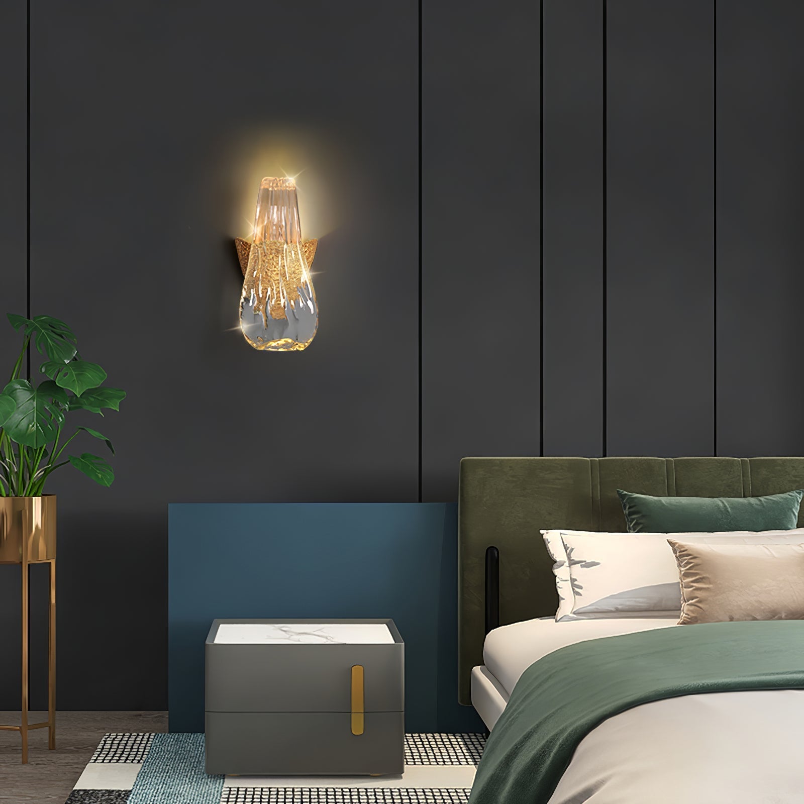 Icarus Daedalus Wall Lamp
