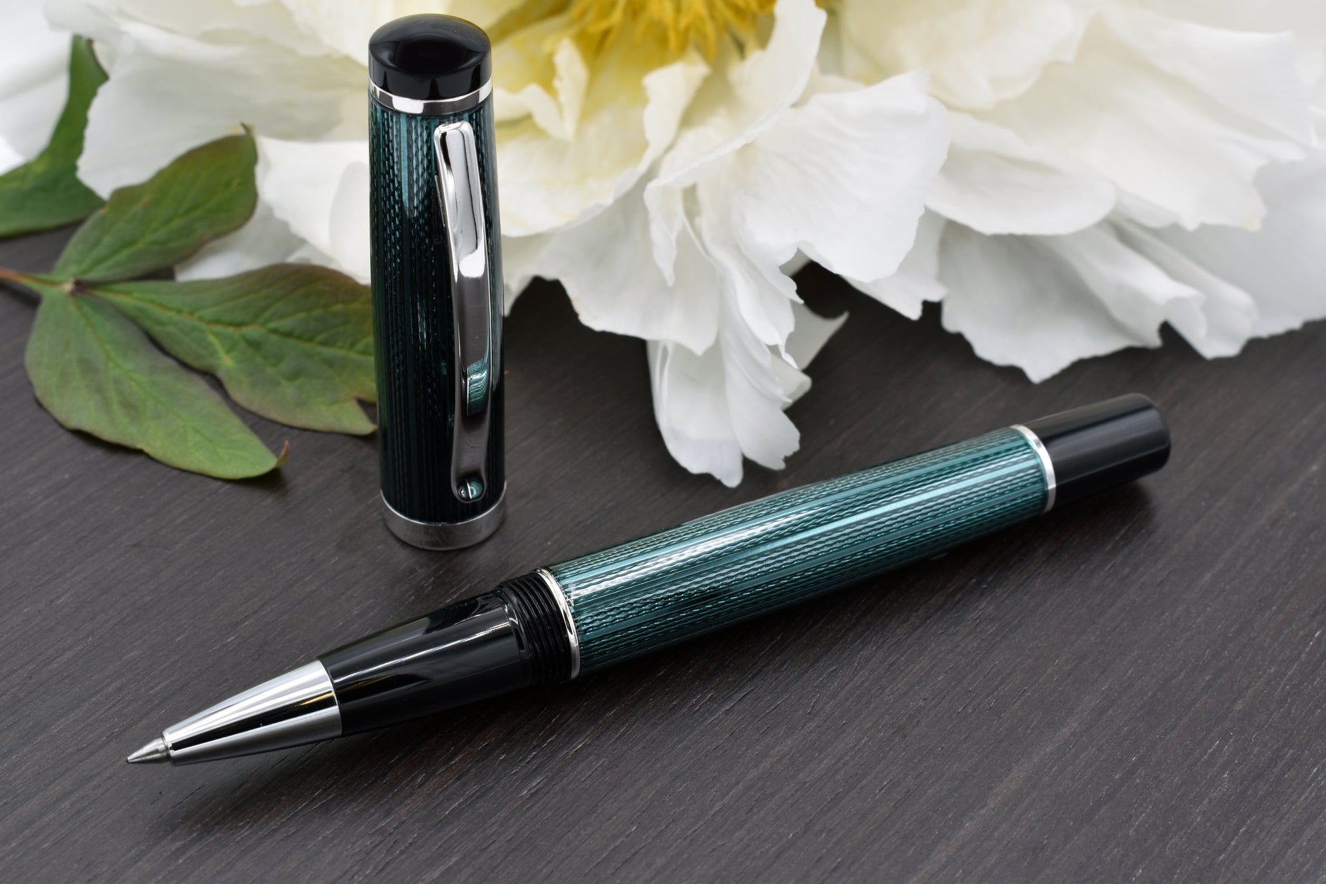 Incognito Diamond-Cut Lacquered Brass Rollerball Pen - Forest Green