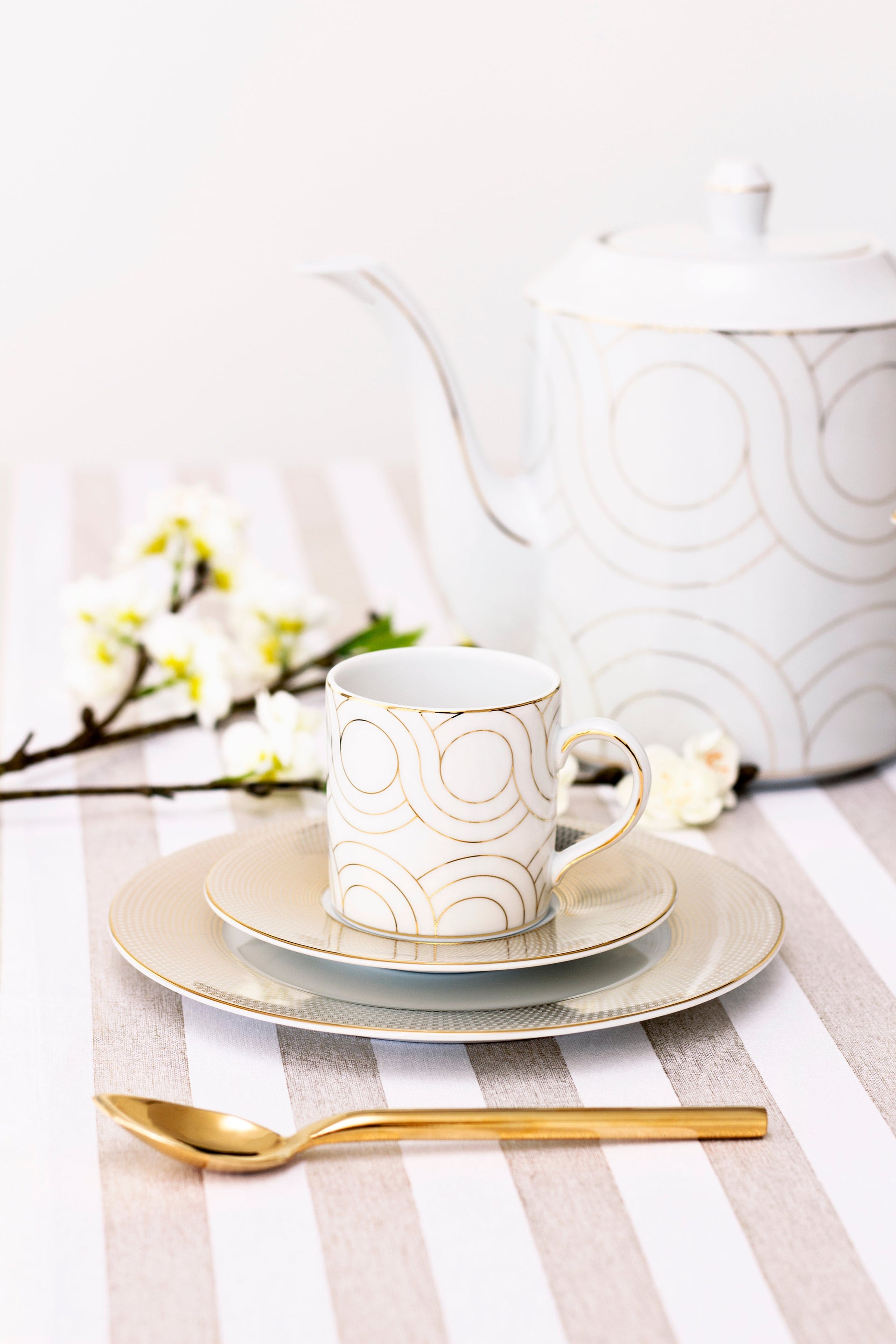 Infinity Espresso Cup + Saucer (Set of 4)