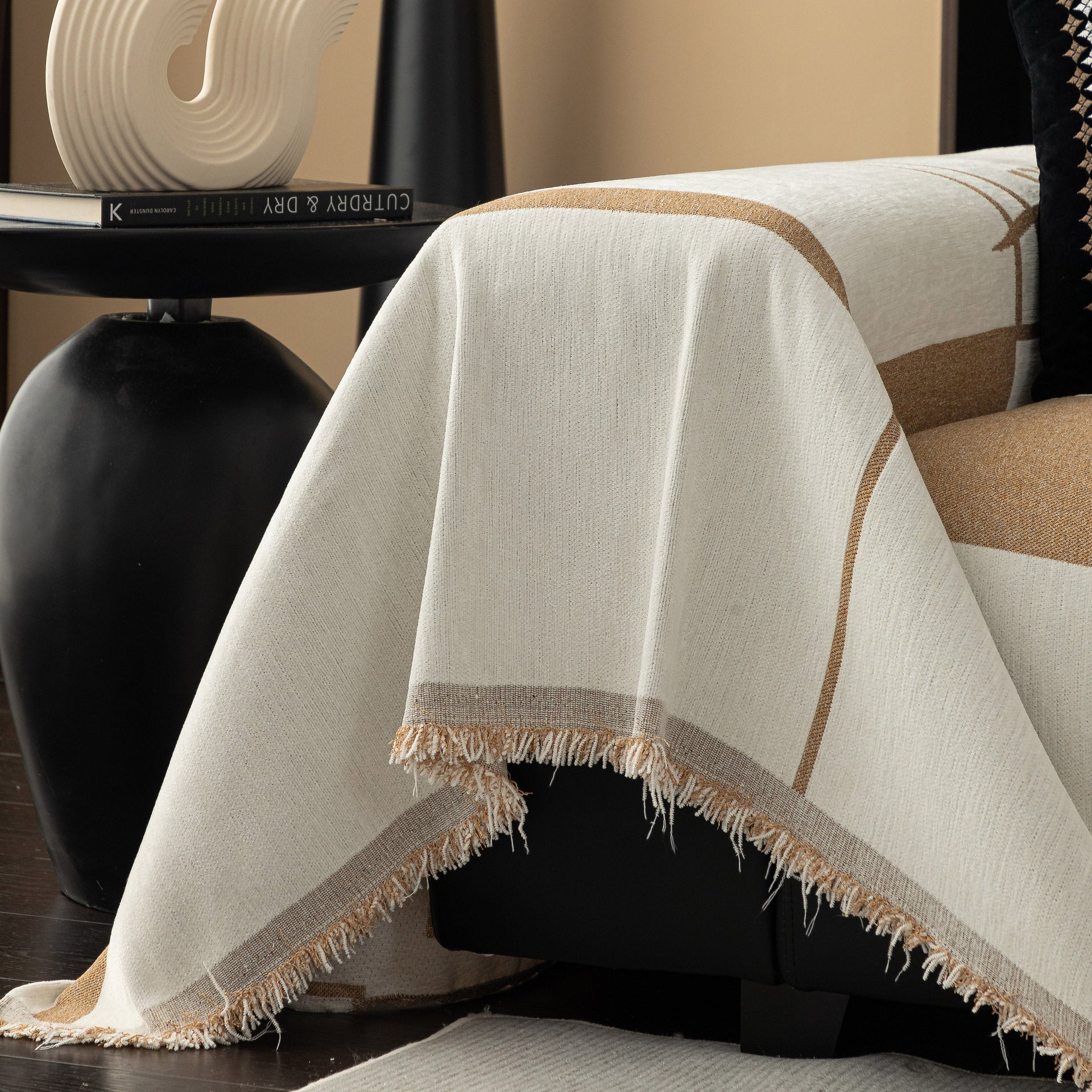 Modern Plaid Heavy Duty Sofa Throw Blanket, Boho Farmhouse Couch Cover with Tassel