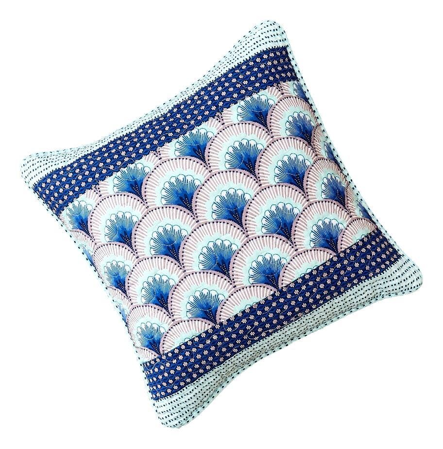 DaDa Bedding Set of 2-Pieces Mediterranean Fans Waves Minty Blue Throw Pillow Covers, 18