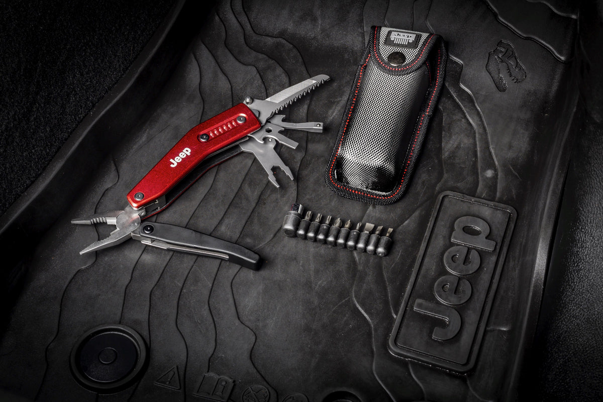 Jeep 10-in-1 Multitool/Bit with Pouch