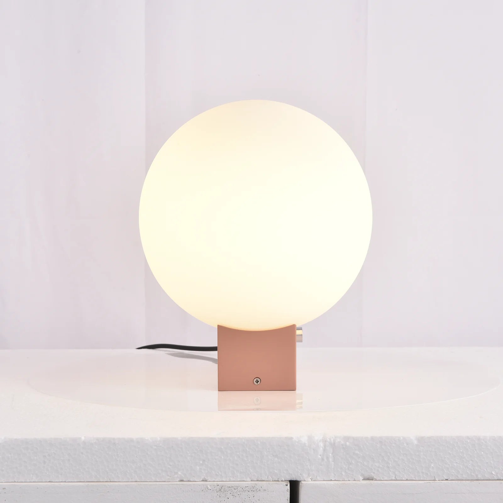 Journey SHY1 Glass Table Lamp