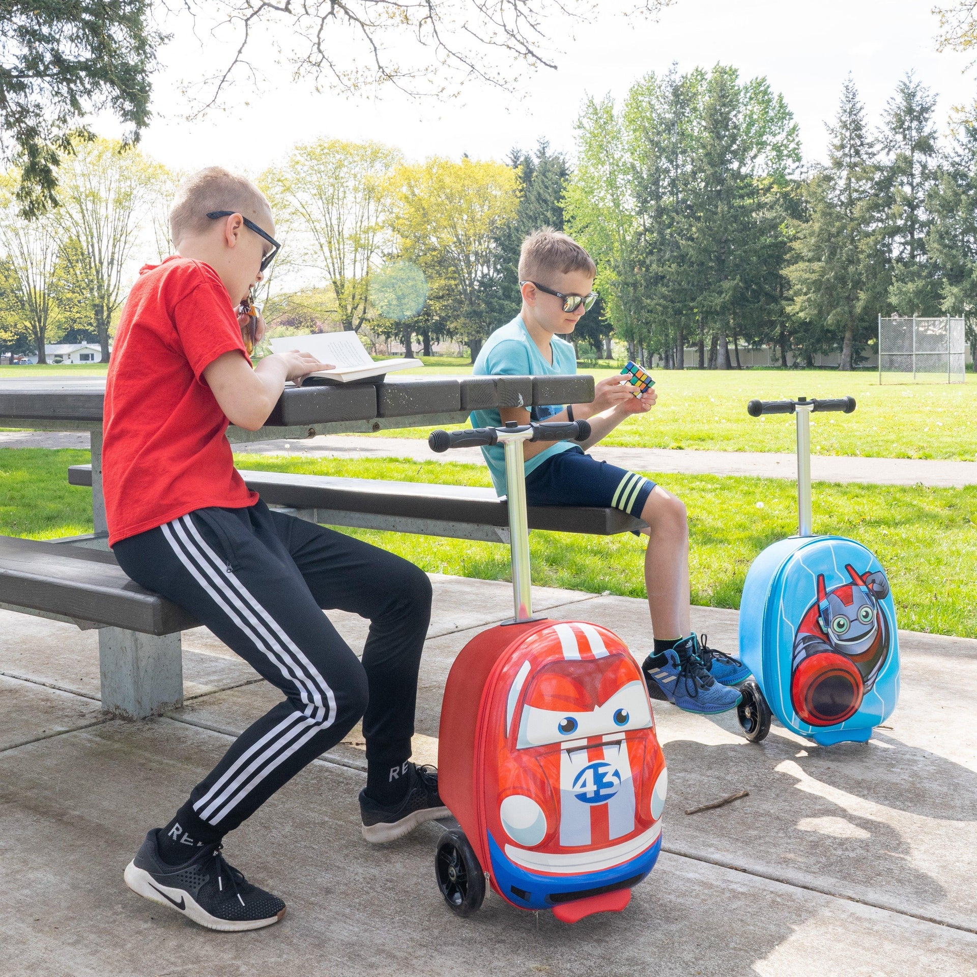 Robot Pack N' Go Scooter
