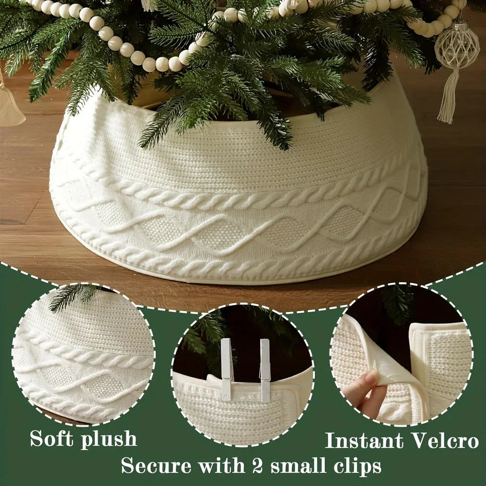 Knitted Christmas Tree Collar with Festive Holiday Design