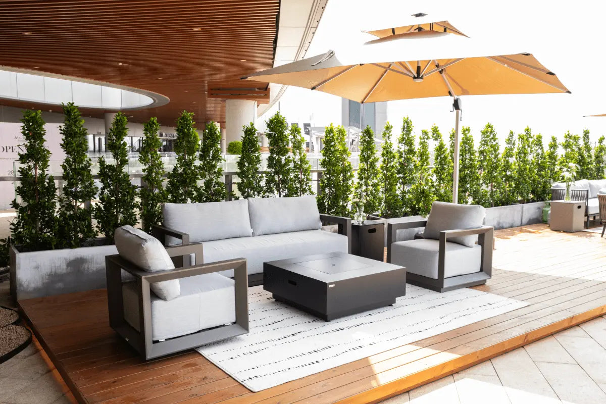 Newport Outdoor Chaise Lounge — Elementi