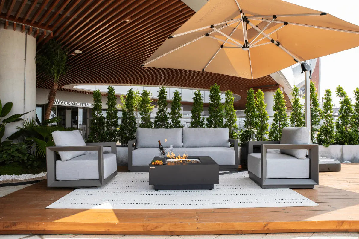 Newport Outdoor Chaise Lounge — Elementi