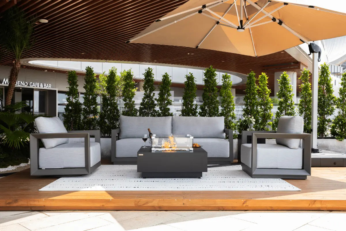 Newport Outdoor Chaise Lounge — Elementi