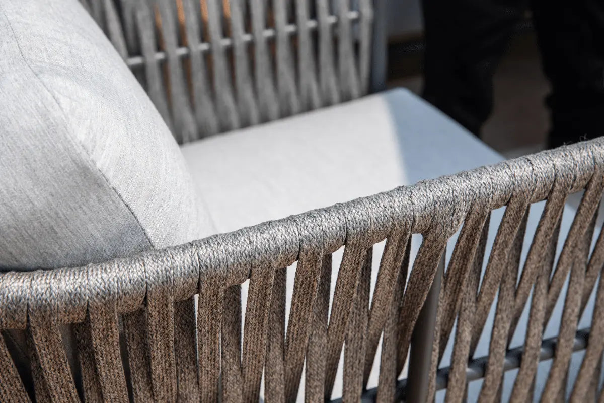 Milano Outdoor Dining Set — Elementi
