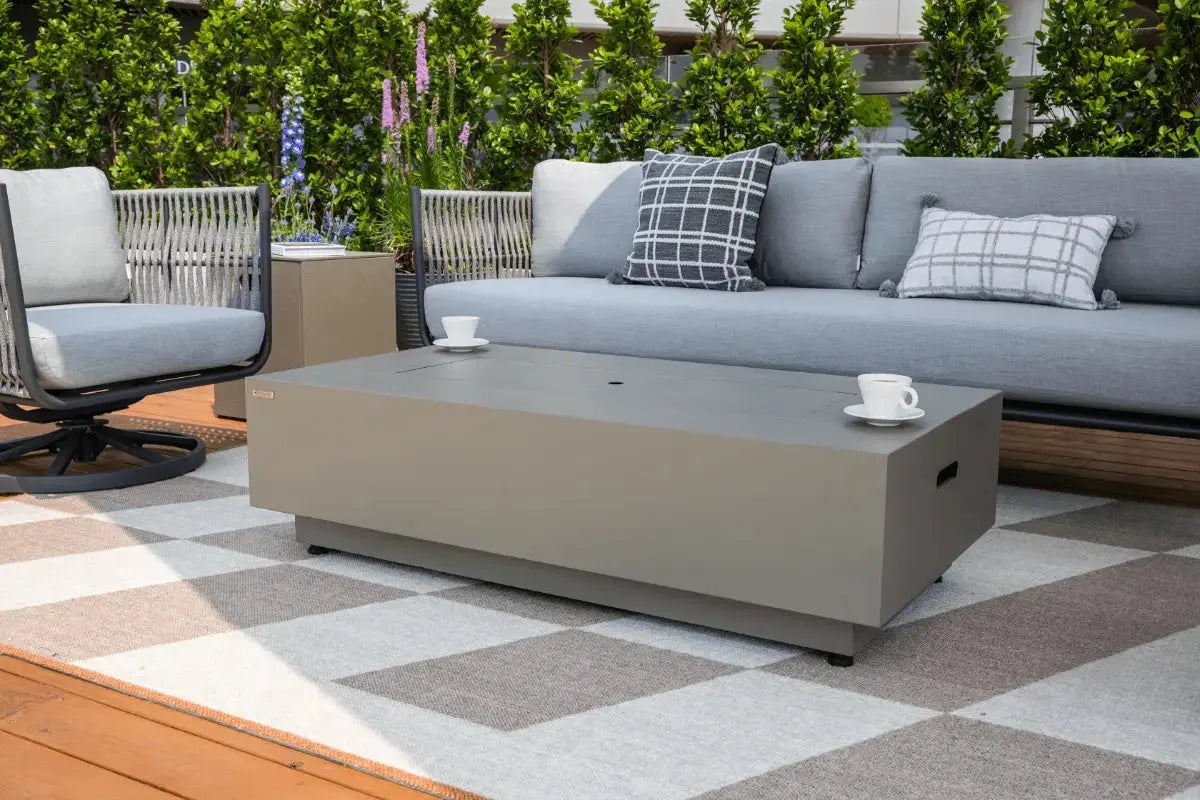 Milano Outdoor Dining Set — Elementi