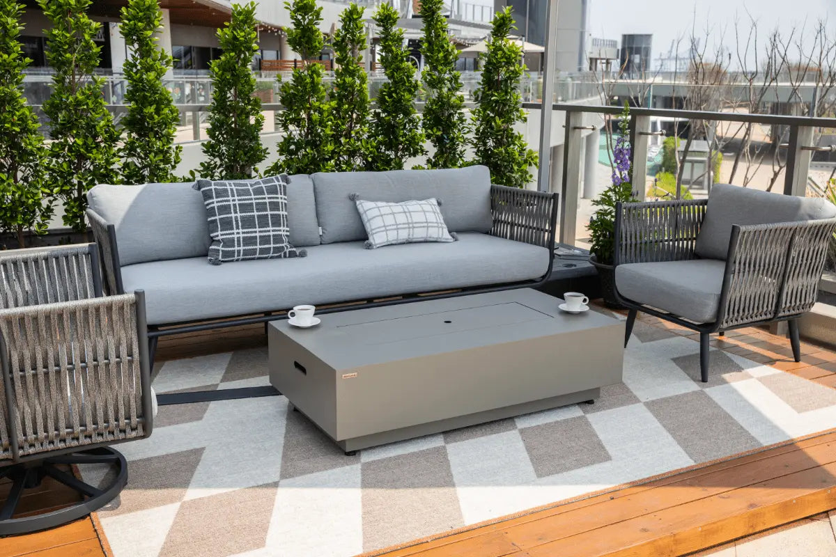 Milano Outdoor Dining Set — Elementi