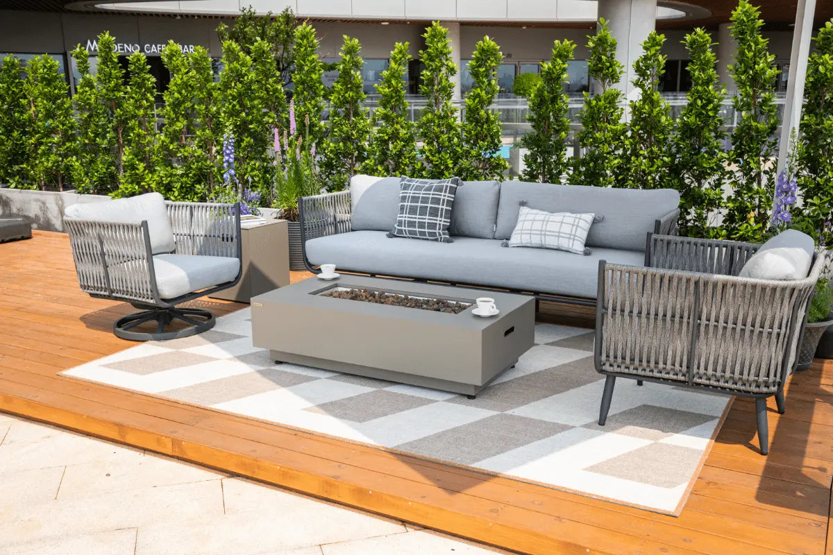 Milano Outdoor Dining Set — Elementi