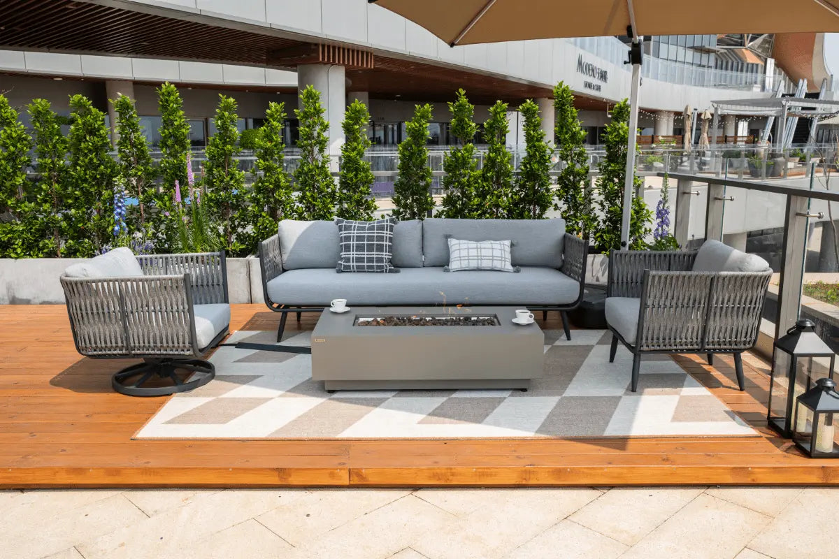 Milano Outdoor Dining Set — Elementi