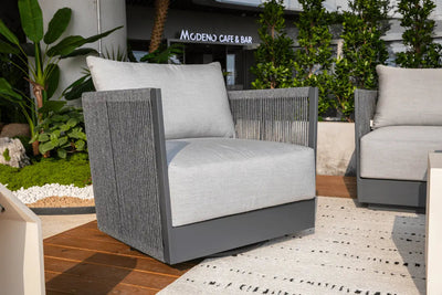 Capri Outdoor Lounge Chair — Elementi