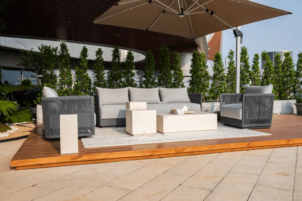 Capri Outdoor Lounge Chair — Elementi
