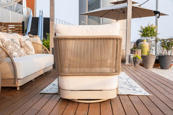 Malibu Outdoor Lounge Chair — Elementi