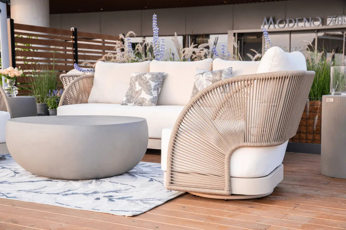 Malibu Outdoor Lounge Chair — Elementi