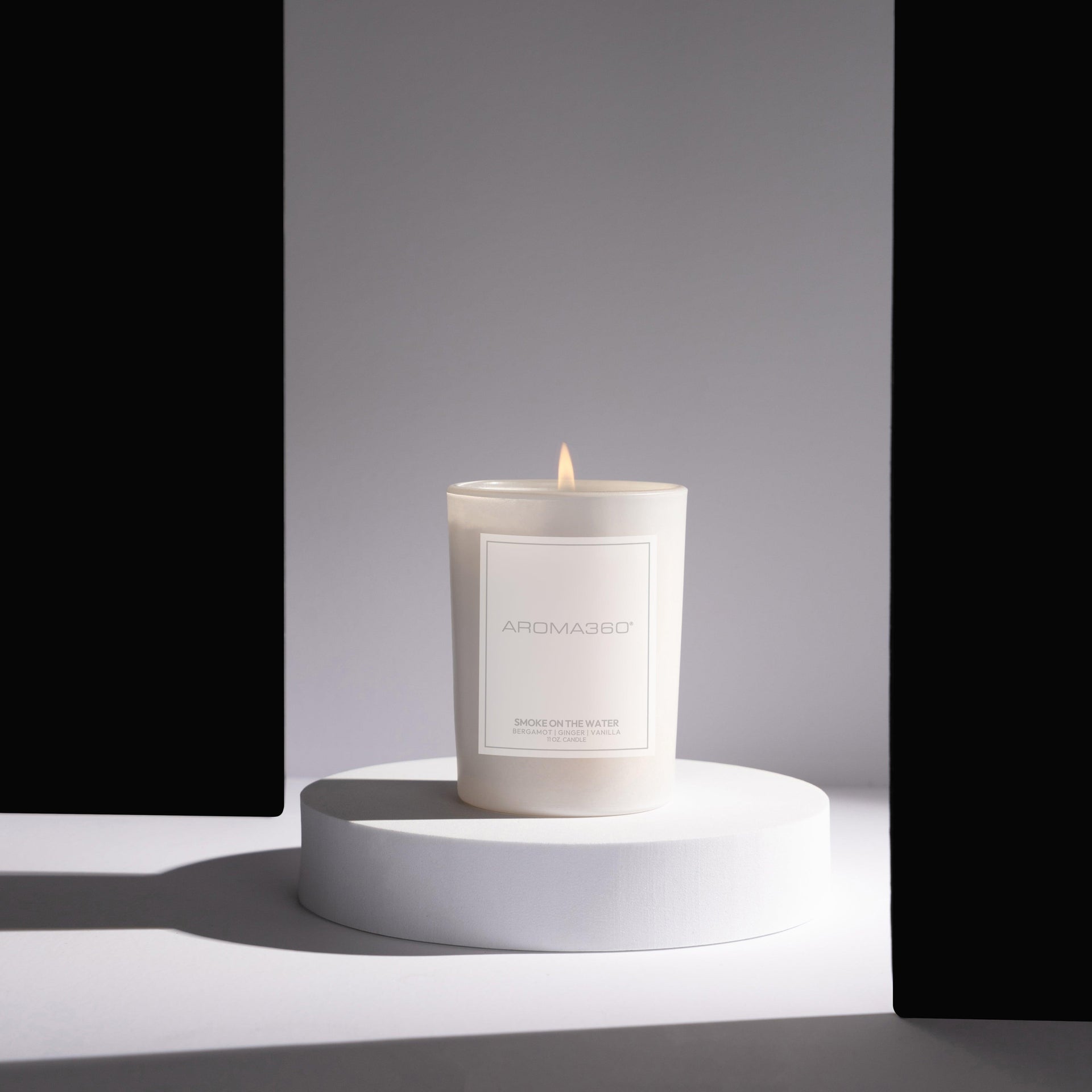 Smoke on the Water Single-Wick Candle