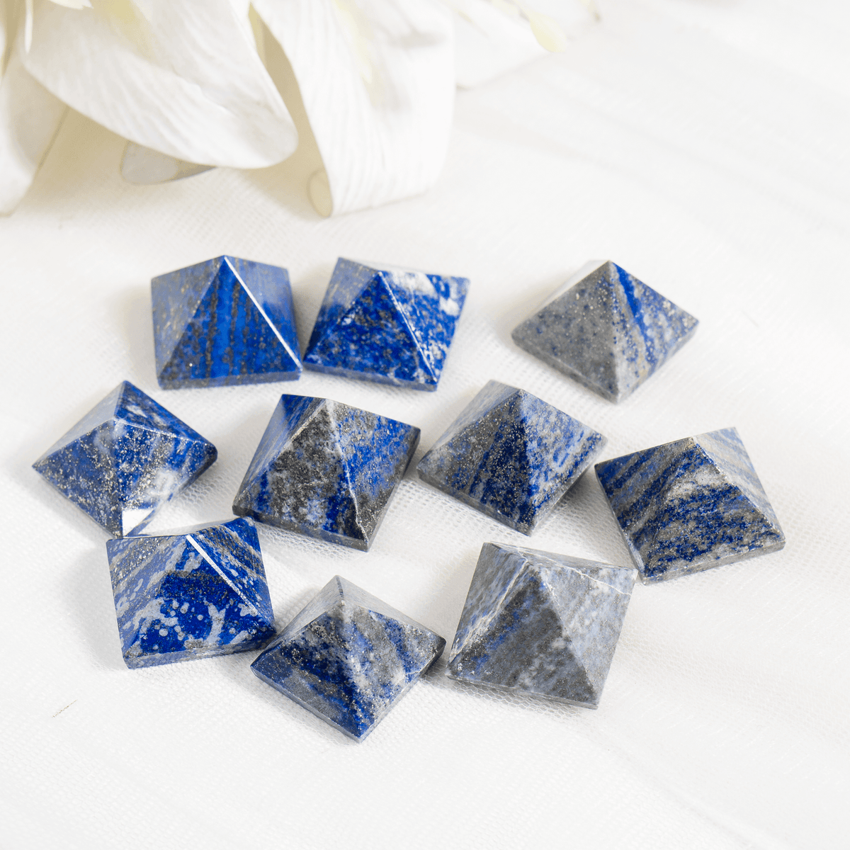 Lapis Lazuli Pyramids (Stimulate Psychic Abilities and Inner Vision)