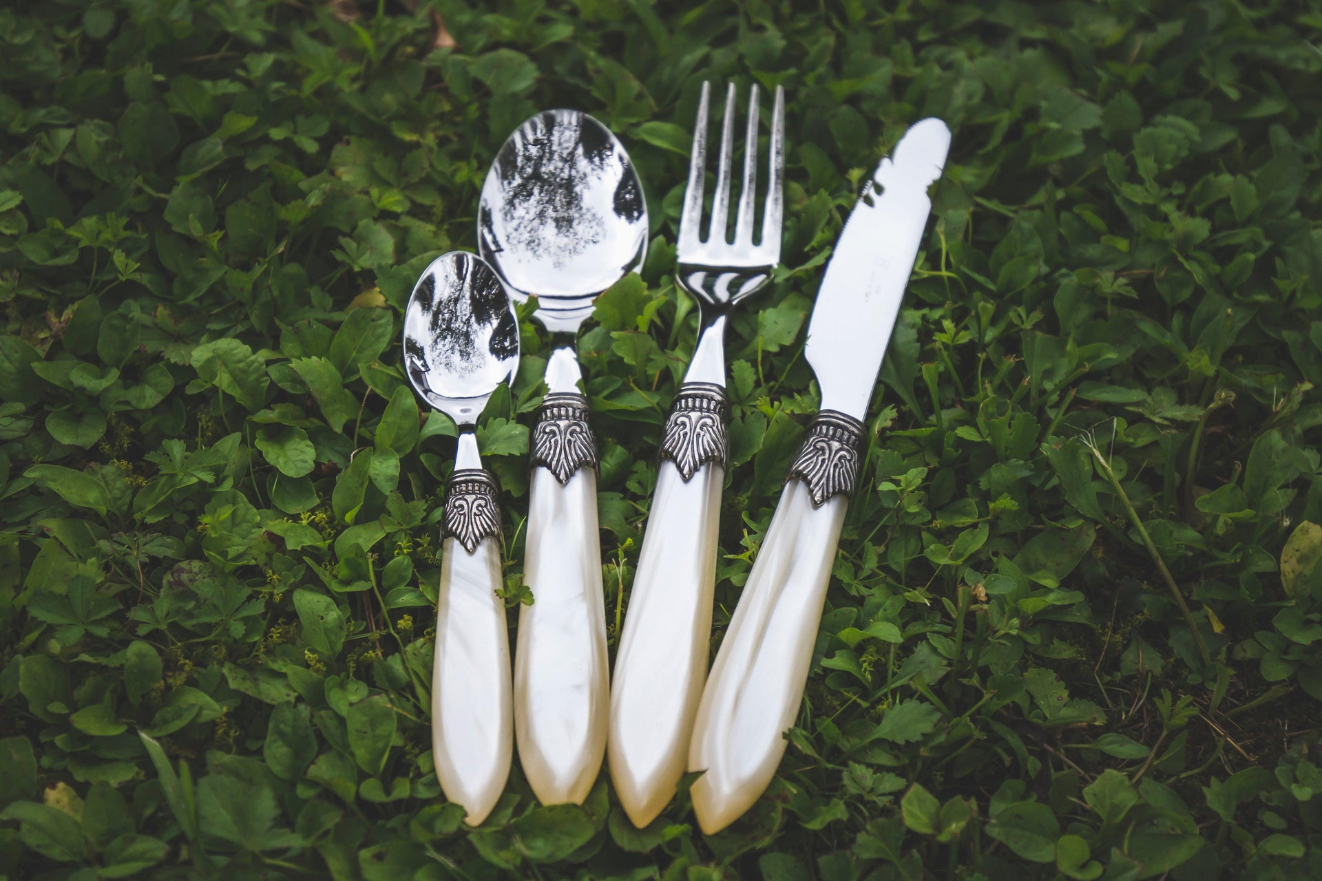Laura 5-Piece Italian Flatware Set