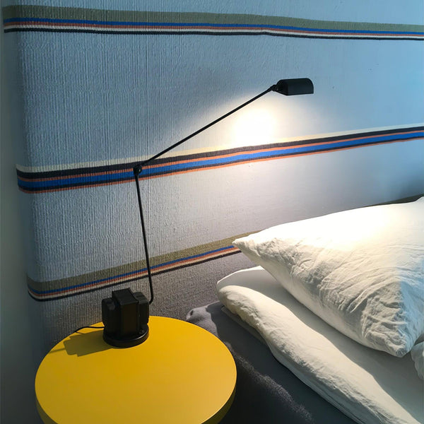 Apex Flex Table Lamp 4.3