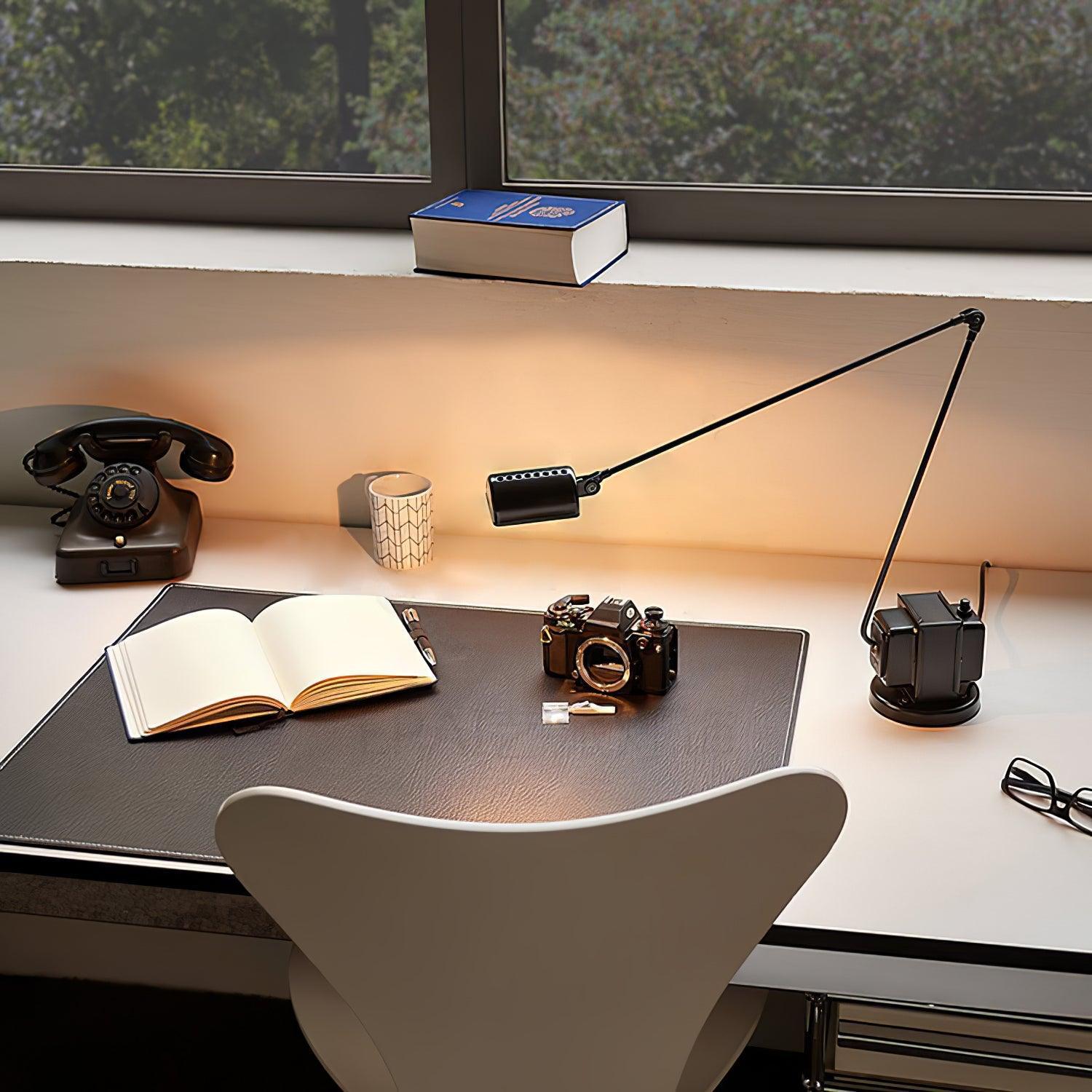 Apex Flex Table Lamp 4.3