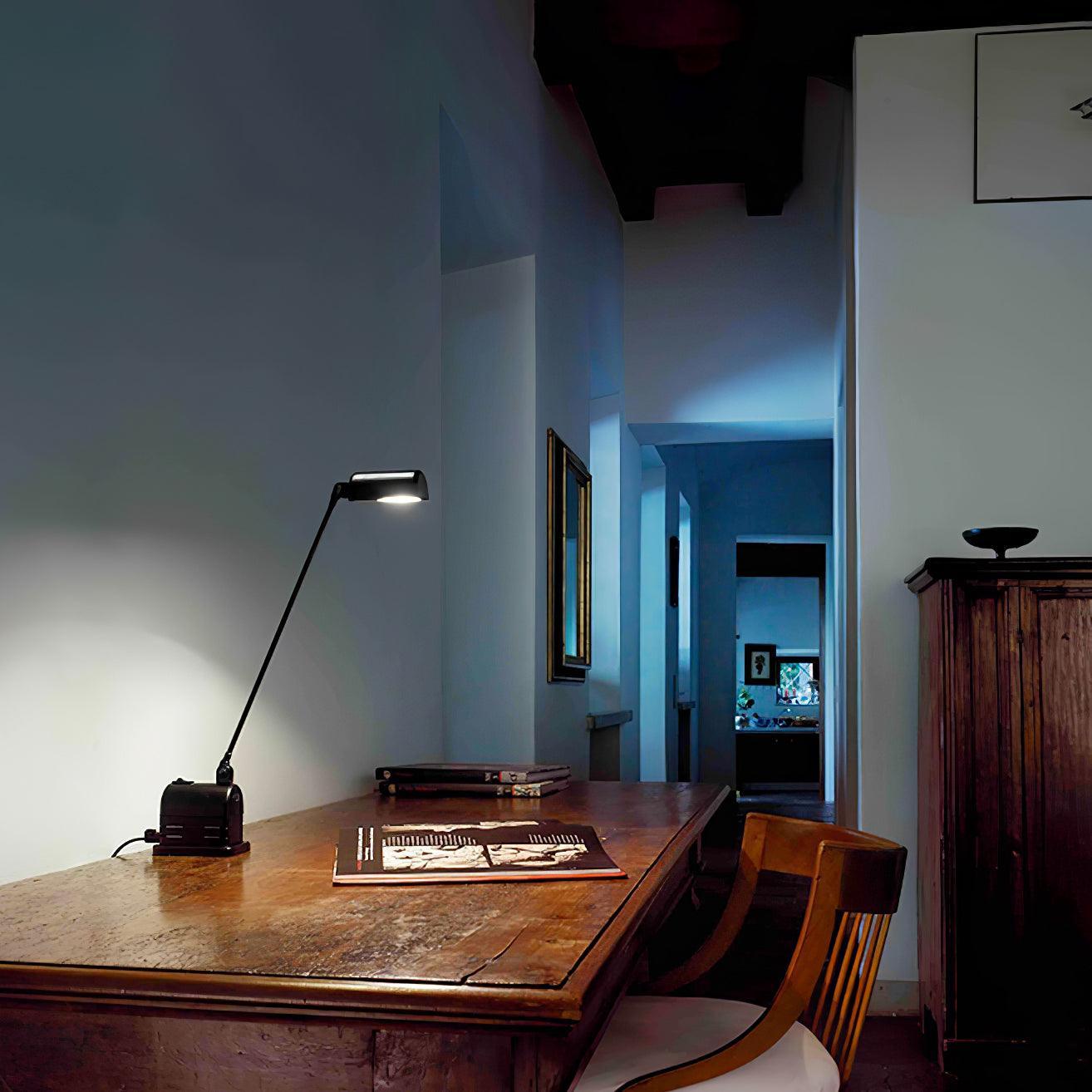Apex Flex Table Lamp 4.3