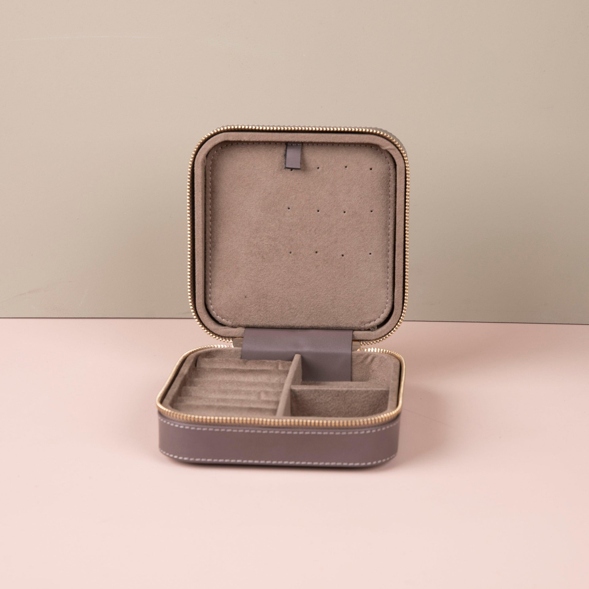 Luxury Travel Jewelry Box – Gray - Palermo