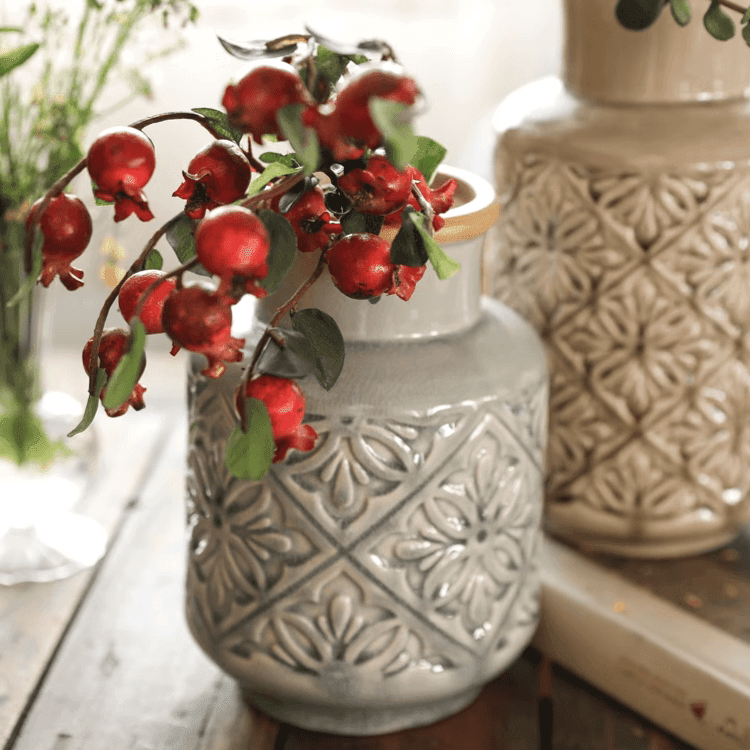 Domino Embossed Pattern Vase
