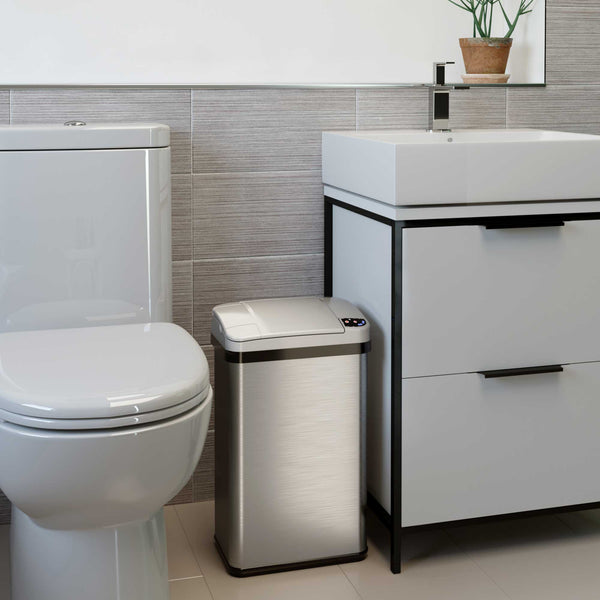 4 Gallon / 15 Liter Self-Contained Electric-Motor Sensor Trash Can with AbsorbX (Silver)