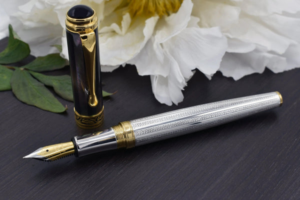 Maestro® 925 Sterling Silver Fountain Pen (Medium Nib) - Tahitian Black Mother of Pearl Cap - Gifts for You 'n Me
