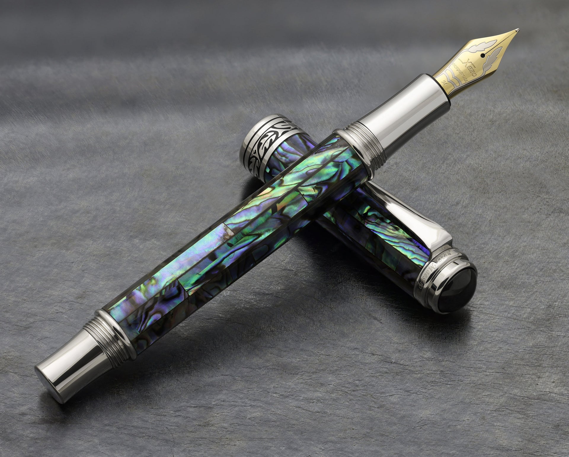 Xezo Maestro® Paua Abalone Sea Shell Fountain Pen (Medium-Fine 0.45 mm Nib) - Platinum Plated