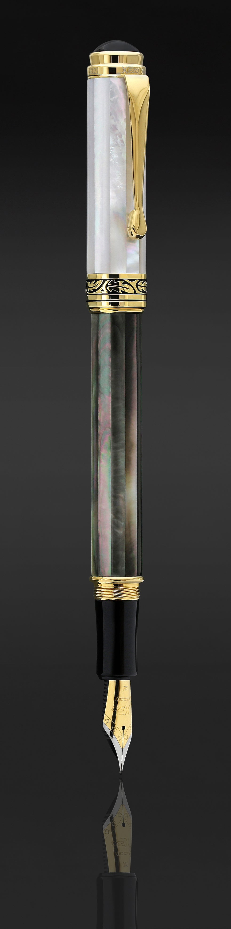 Maestro® Black and White Mother of Pearl Fountain Pen (Medium Nib) - 18K Gold Plated