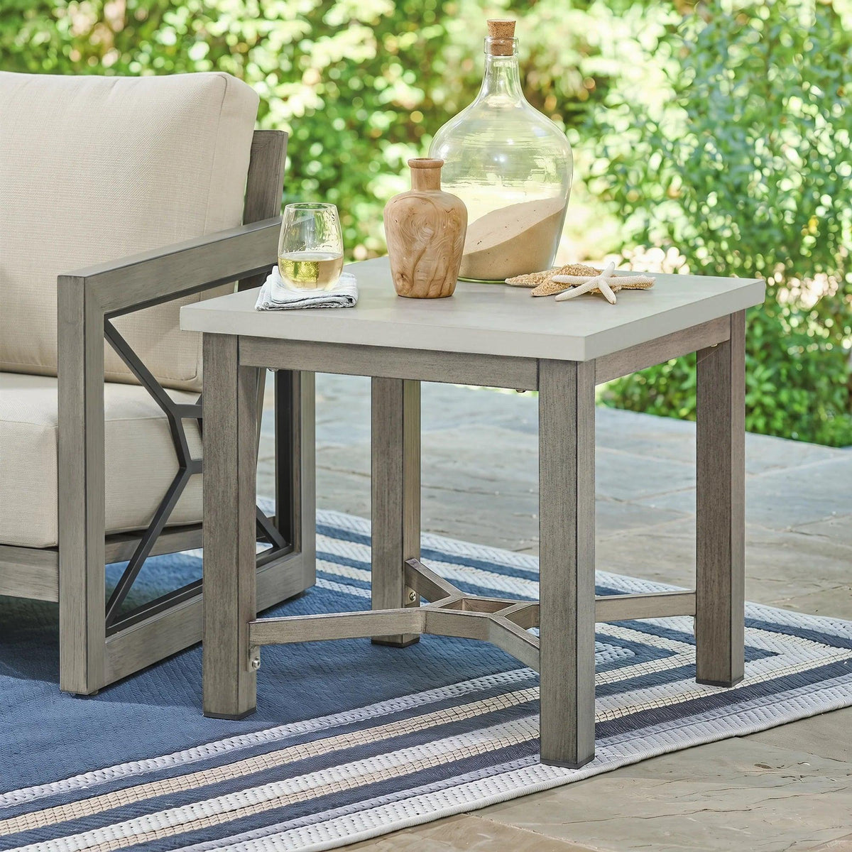 Marindo 5-Piece Backyard Lounge Seating Set with Composite Concrete Table