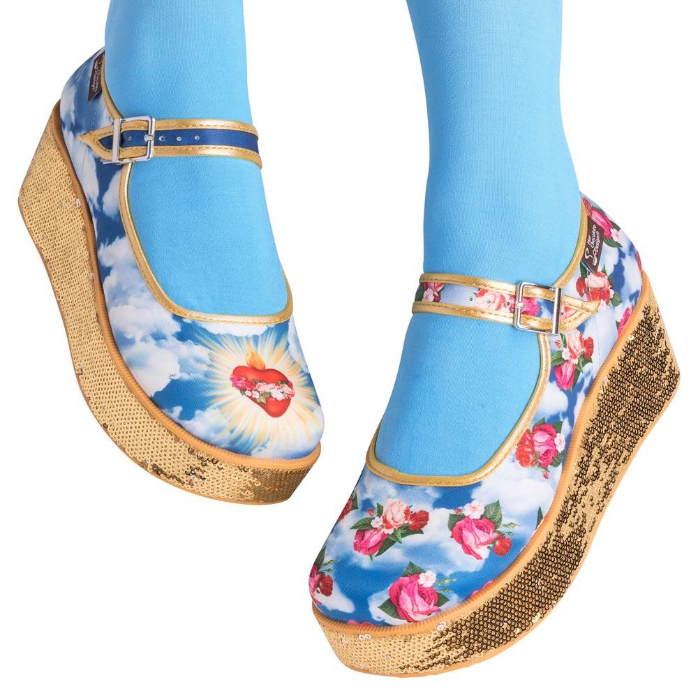 Hot Chocolate Design Sacred Heart Platform