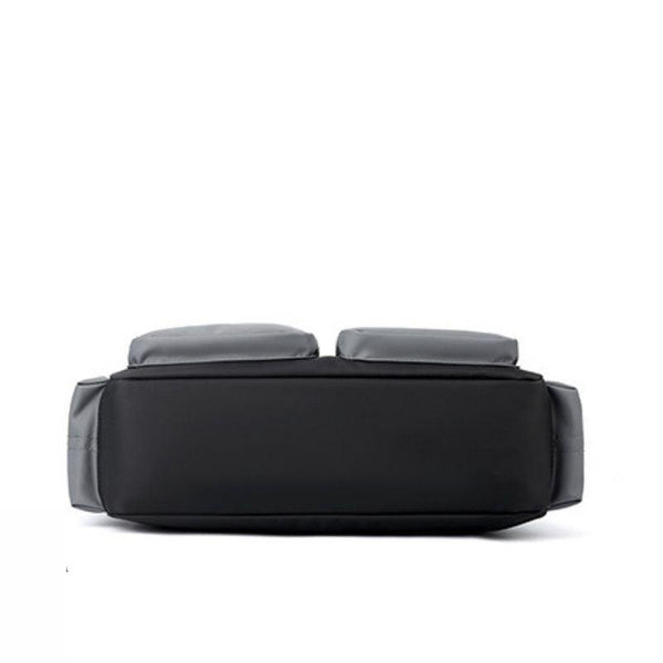 Medium Men's Messenger Bag
