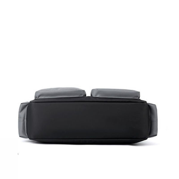 Medium Men's Messenger Bag