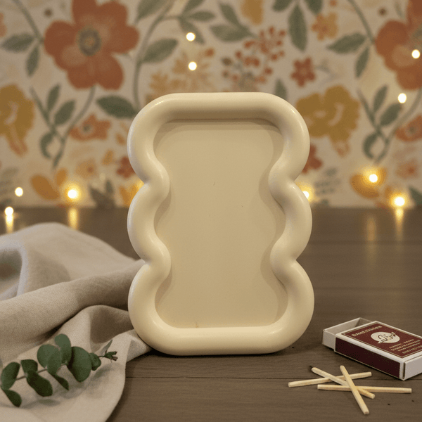 Modern Wavy Jesmonite Trinket Dish