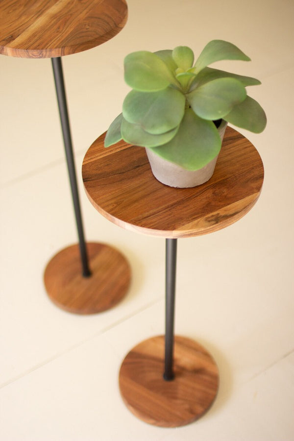 Set of 2 Mango Wood Cocktail Tables