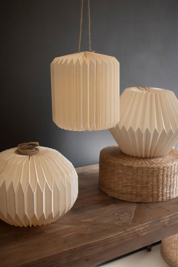 SET OF THREE FOLDING PAPER PENDANT LANTERNS