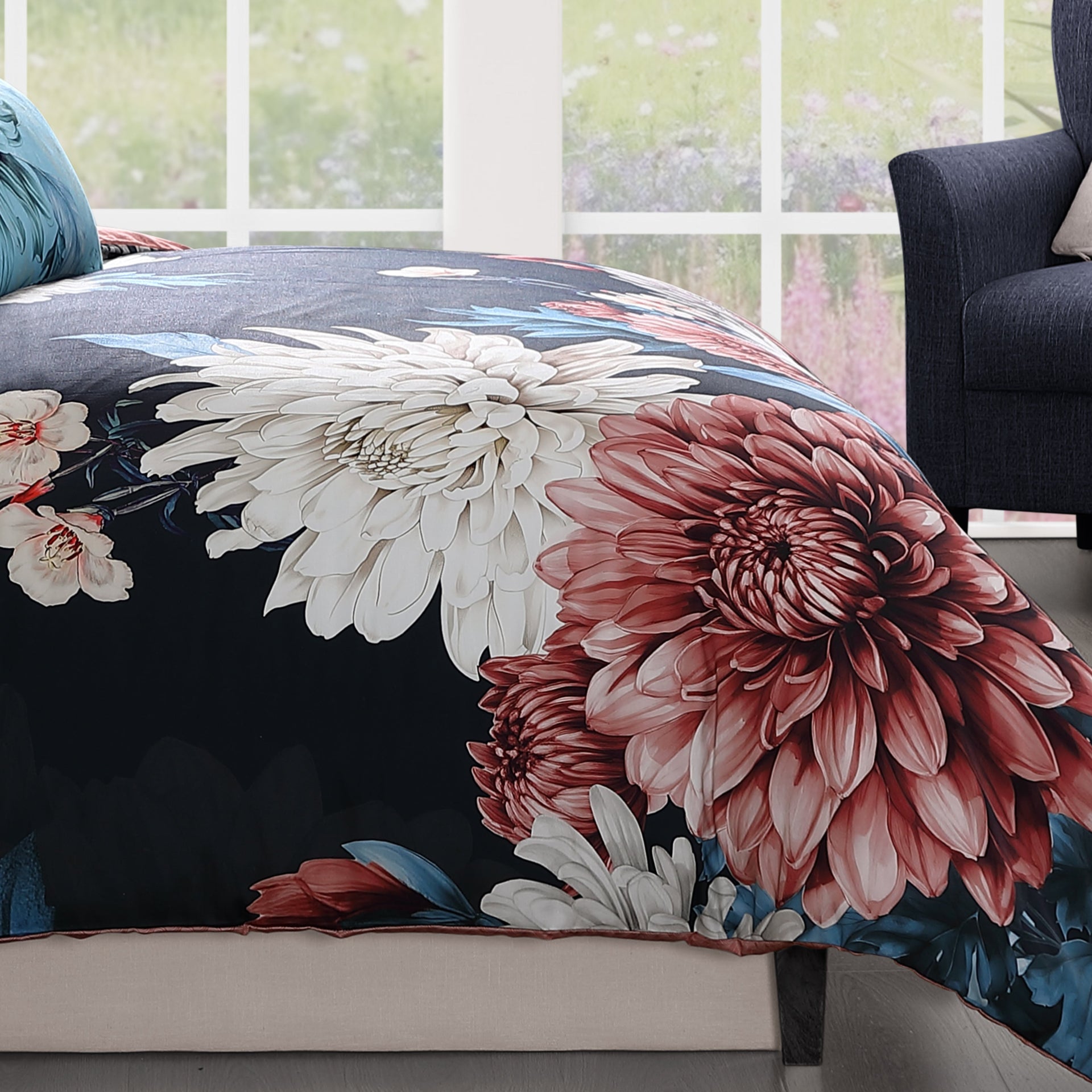 Bebejan Navy Mums 5 Piece Reversible Comforter Set