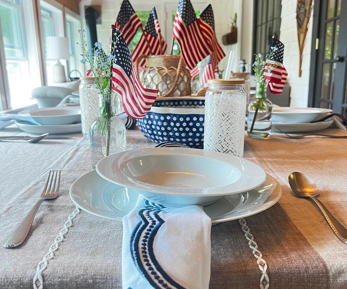 Navy blue Scalloped Embroidered Napkins