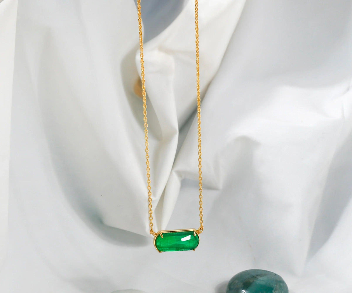 Aura Topaz Necklace in Green Emerald Pendant