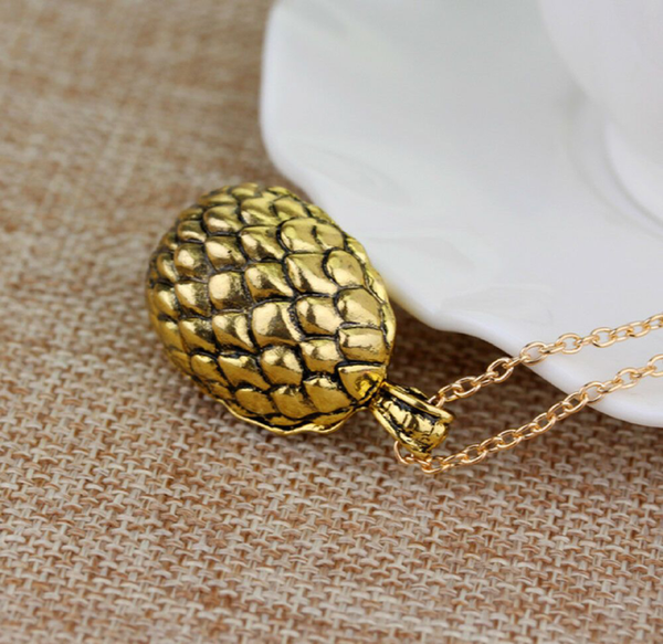 Gold Dragon Egg Pendant Necklace – Antique Fantasy-Inspired Jewelry with Textured Scale Design, 18
