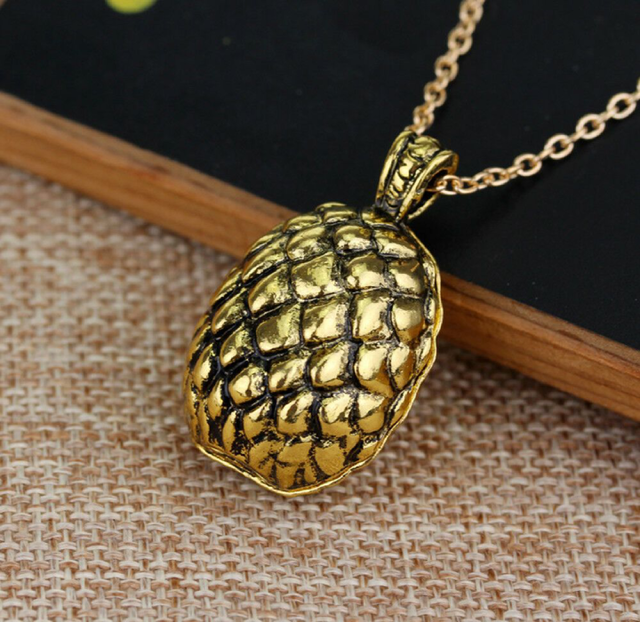 Gold Dragon Egg Pendant Necklace – Antique Fantasy-Inspired Jewelry with Textured Scale Design, 18