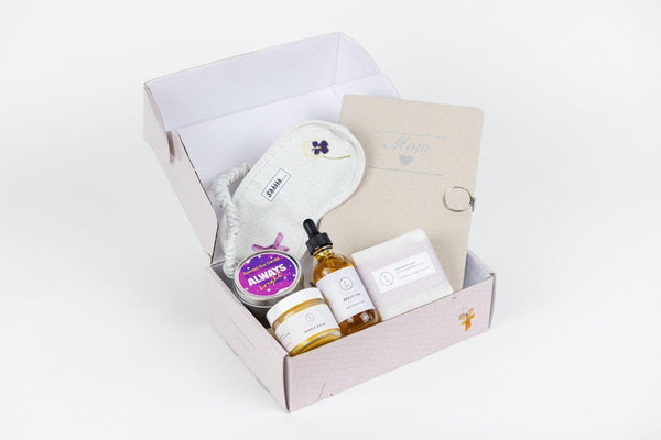 Pregnancy Gift Box, New Mom, Mom to be Gift Set